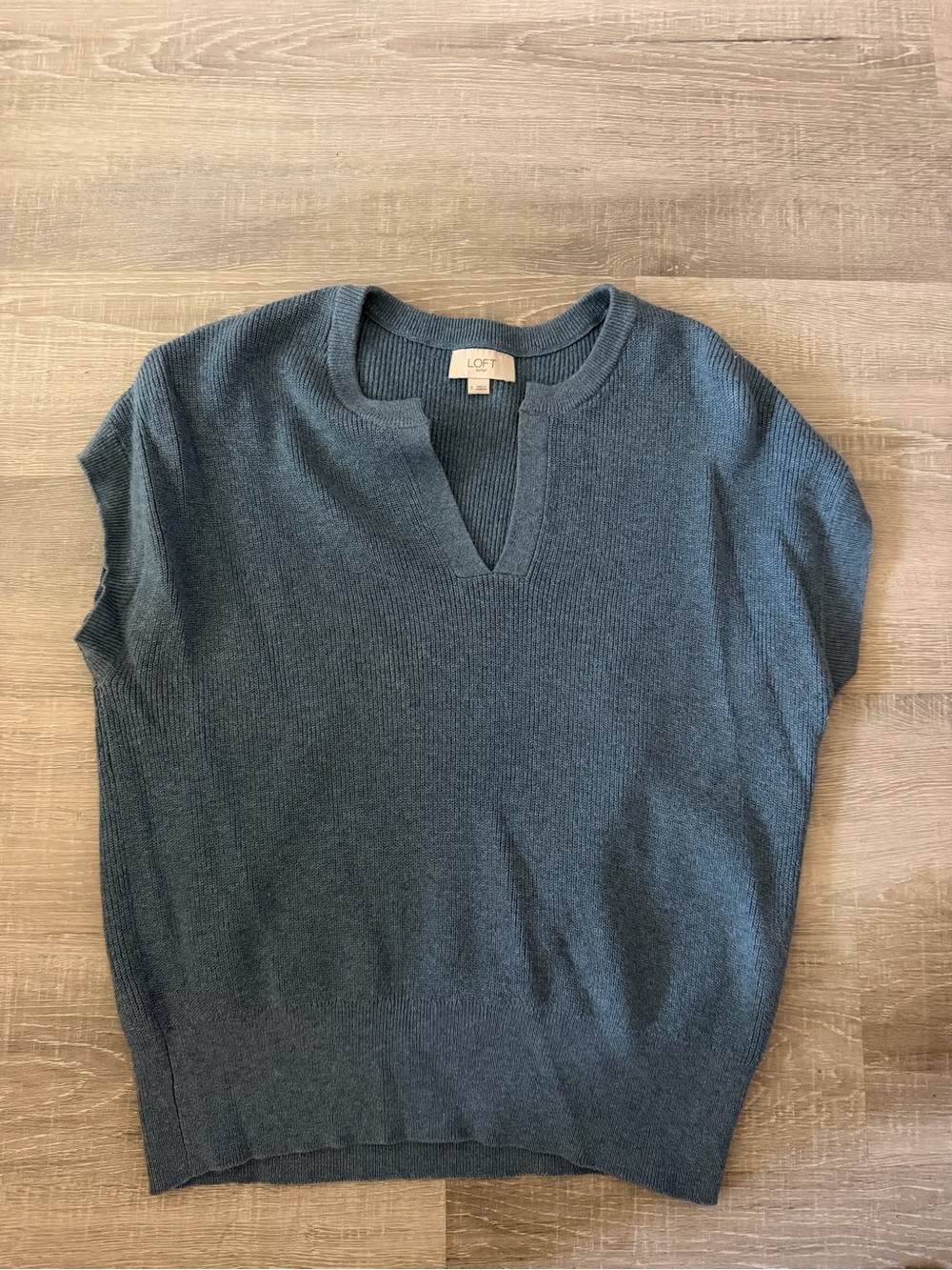 LOFT Blue-Green Knit Short Sleeve Sweater with V-Notch